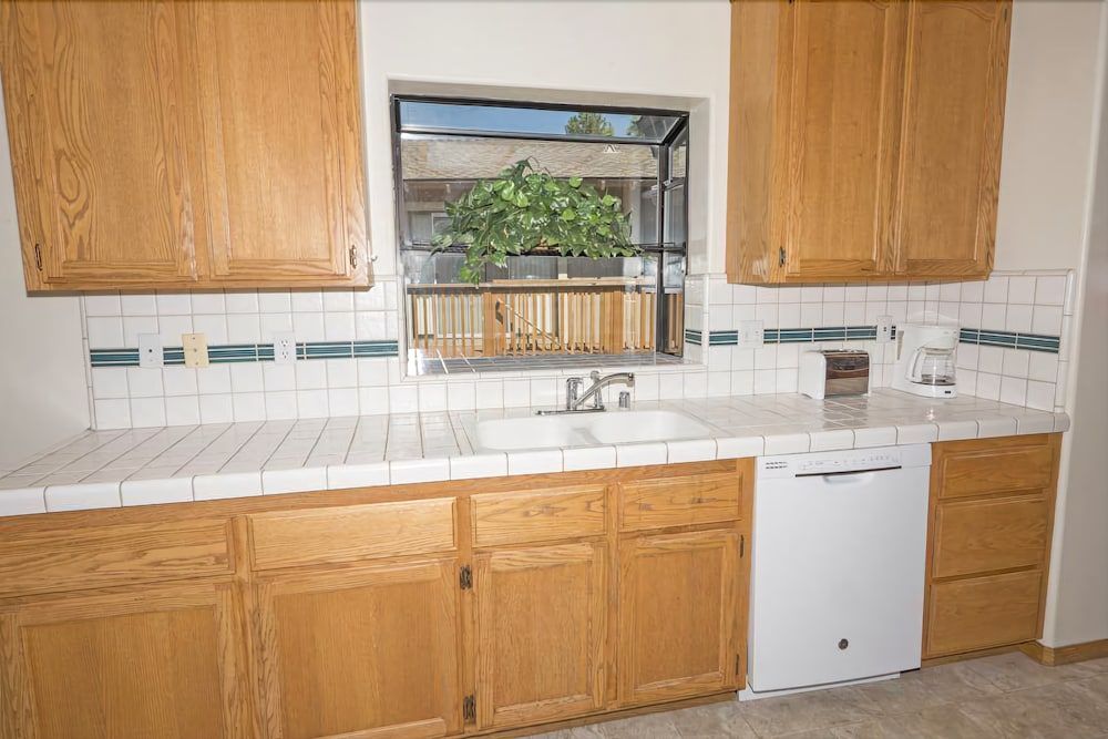 3481 Anne Street - photo 4
