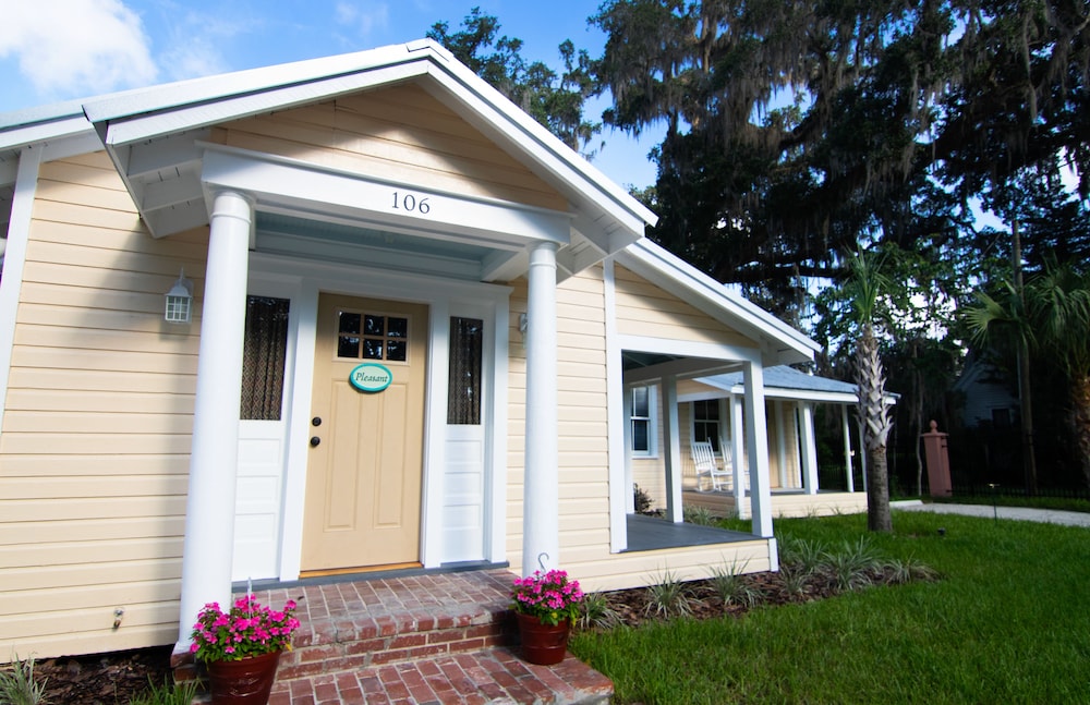 Sweetwater Branch Inn - photo 127