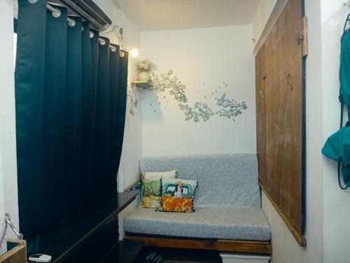 Cozy Camper Van Styled Studio Home