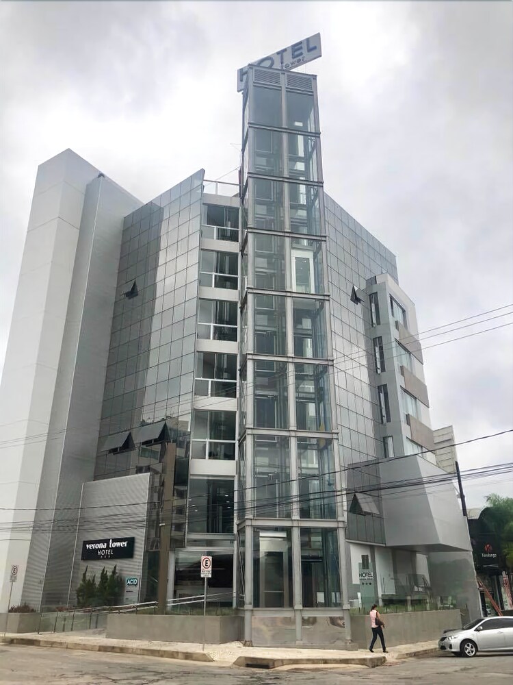 Hotel Verona Tower in Divinopolis, Brasil