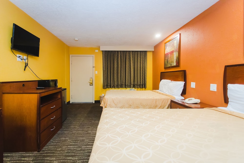 Express Inn Gulf Bank - photo 15