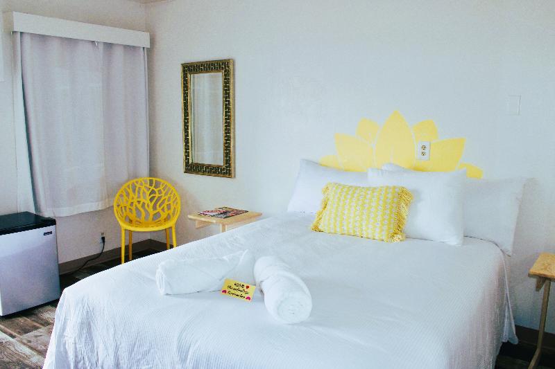 Nirvana Hotel - photo 35
