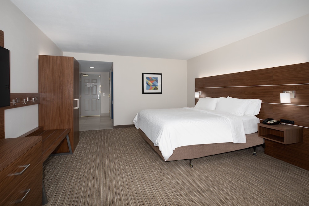 Holiday Inn Express Yreka Shasta Area by IHG - photo 18