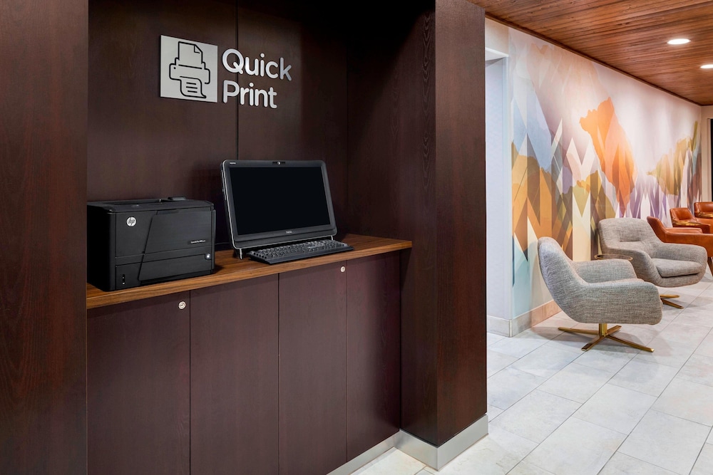 Courtyard by Marriott Scottsdale North - photo 25