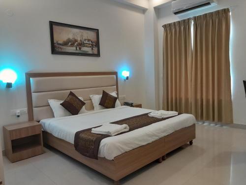 Hotel The Luxem — Gurgaon — photo 3