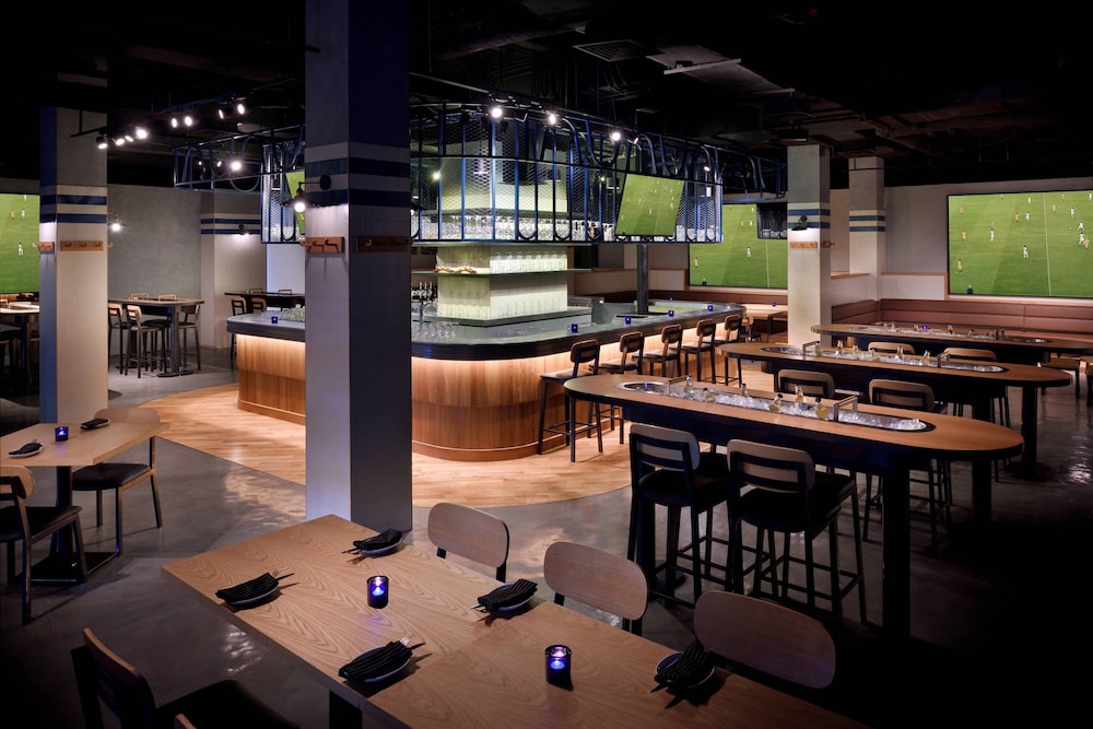 מזון ומשקאות