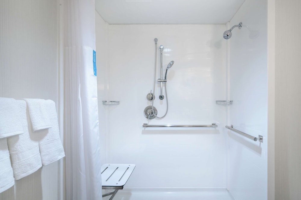 Hampton Inn Downingtown Exton - photo 35