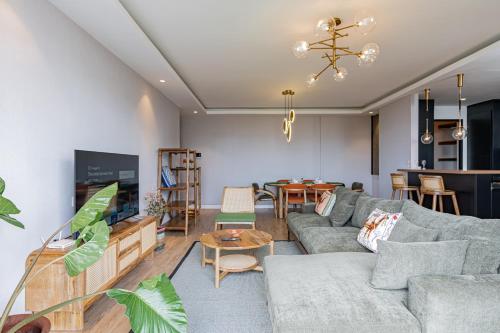 Volaire Luxury 2 Bedroom Rooftop Swimming Pool Gym Workspace Wonderiss Properties Westlands Living