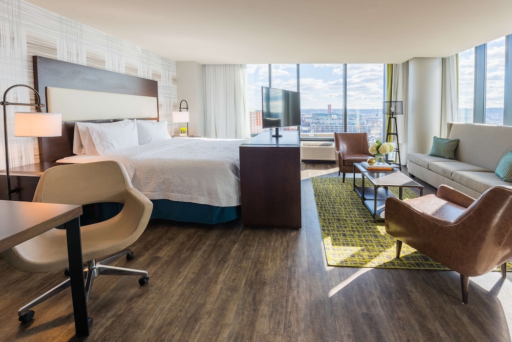 Hampton Inn & Suites Washington DC Navy Yard - photo 17
