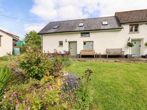 Nuthatch Cottage — 4-Star Luxury Hotel in Okehampton, United Kingdom