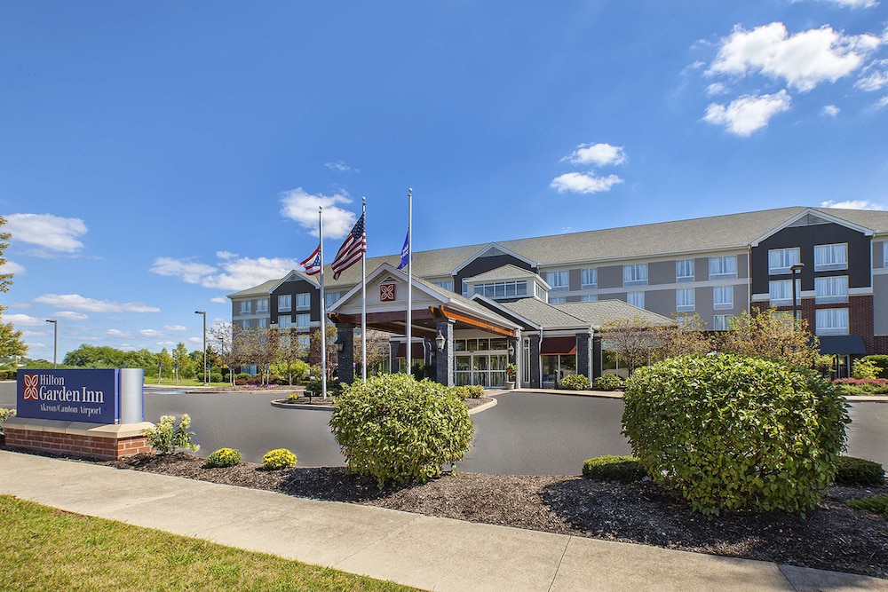 Hilton Garden Inn Akron Canton Airport - featured photo