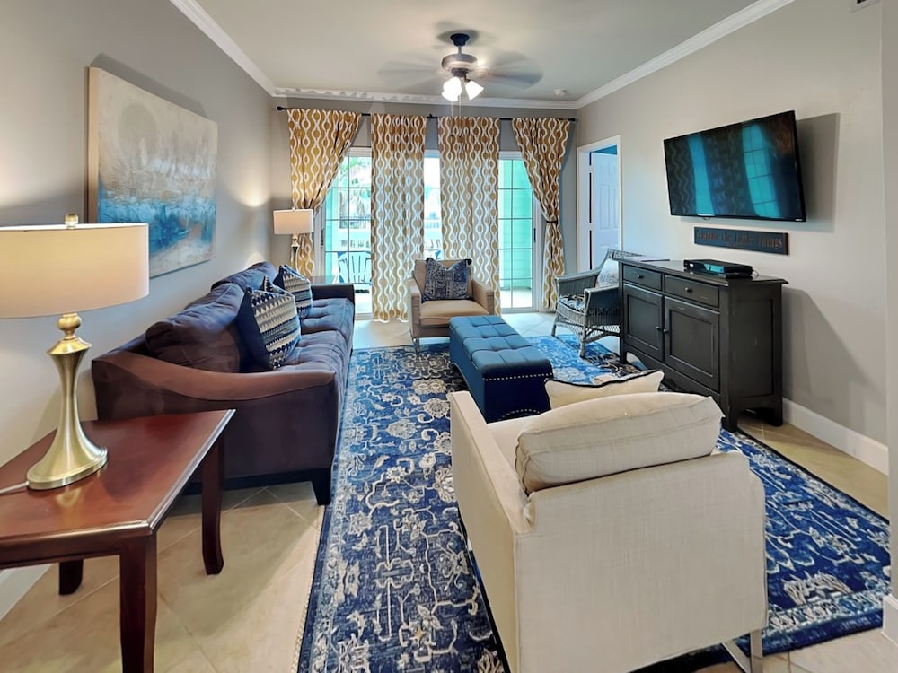 Coastal Cabana by Ryson Vacation Rentals — 4-Star Luxury Hotel in Galveston, United States