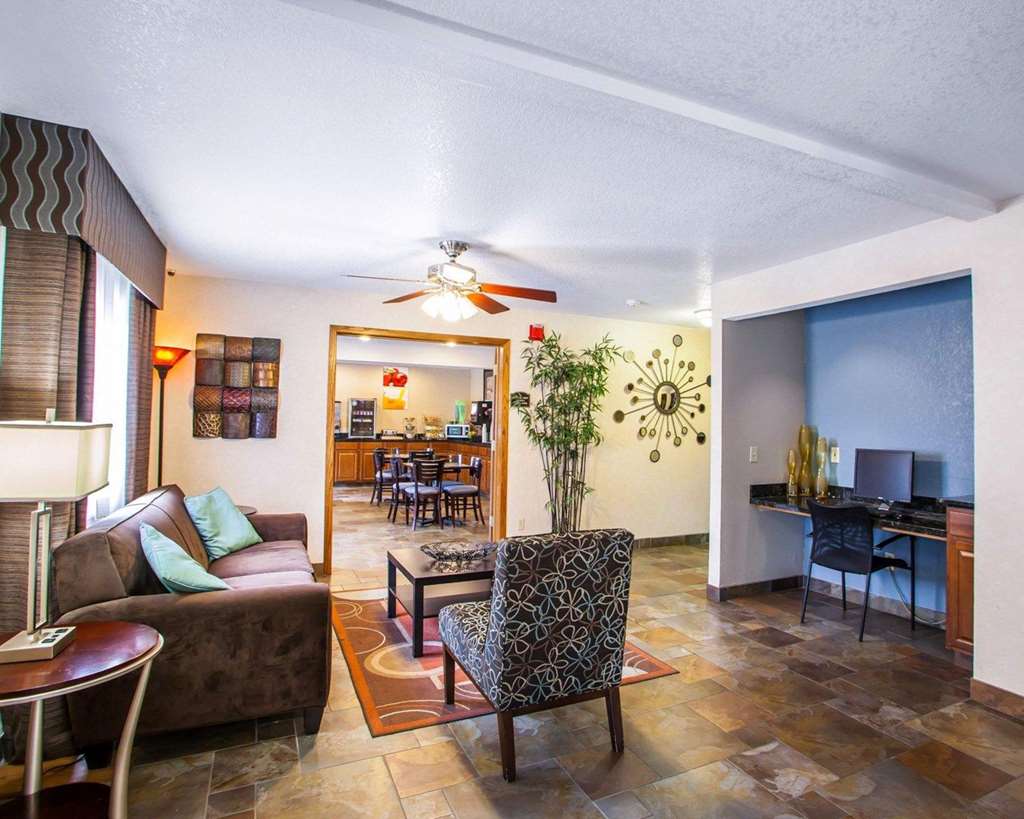 Quality Inn & Suites Ankeny Des Moines — Ankeny — photo 2