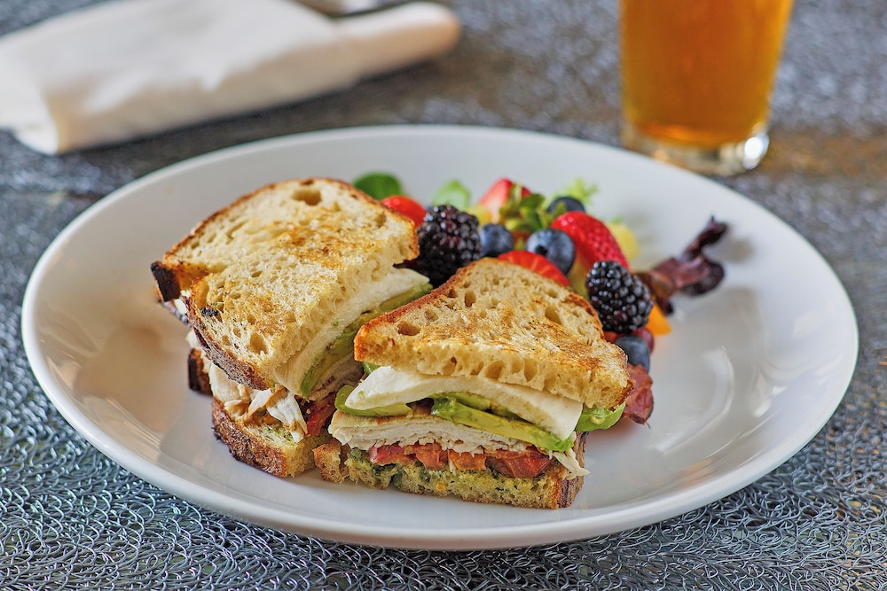 Crowne Plaza Nashville Airport by IHG - photo 36