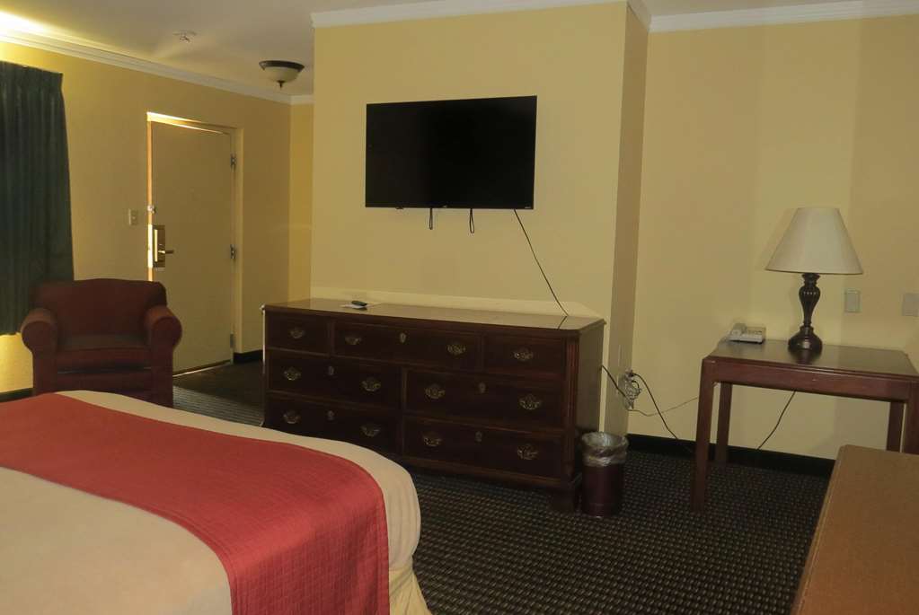 Travelodge by Wyndham Stratton - photo 8