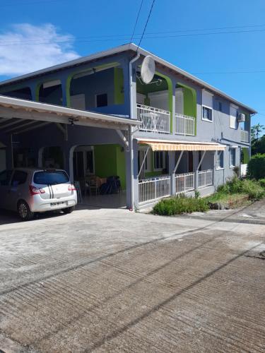 Villa Tassie logement entier à Capesterre — 4-Star Luxury Hotel in Capesterre-Belle-Eau, Guadeloupe