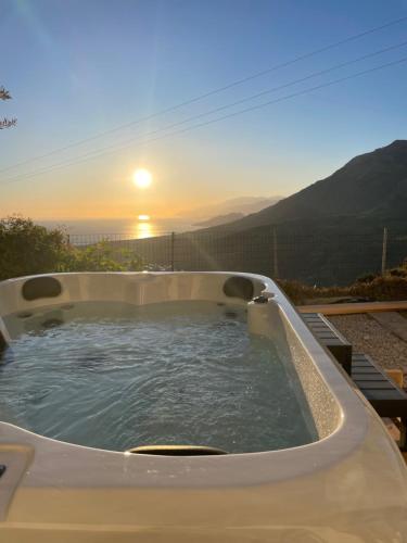 Villa Filia — 4-Star Luxury Hotel in Agios Vasileios, Greece