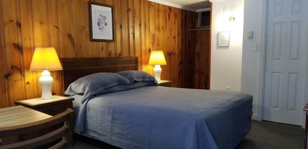 Tallwood Motel Wells - photo 18