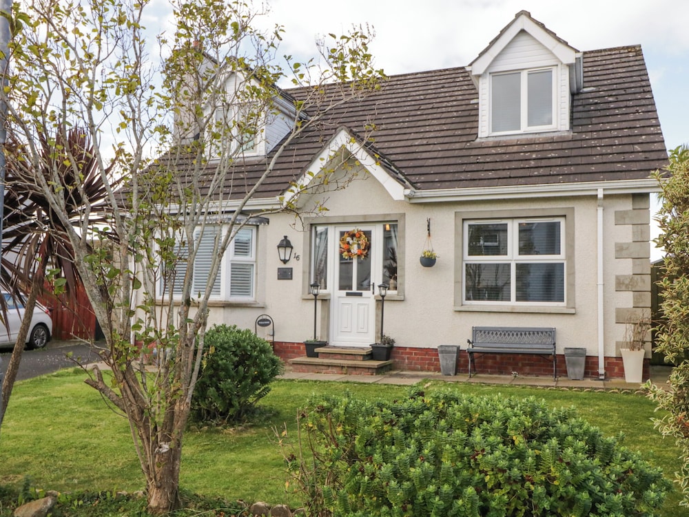 16 Whitehall Place in Ballycastle, United Kingdom
