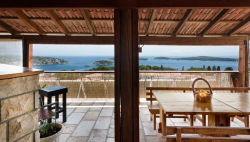 Fio’s — Hvar — photo 2