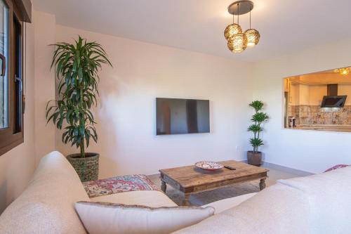 Villa close to the beach. — 4-Star Luxury Hotel in Mijas, Spain