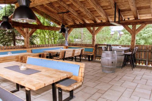 Bodenhof Ferienwohnungen — 4-Star Luxury Hotel in Fieberbrunn, Austria