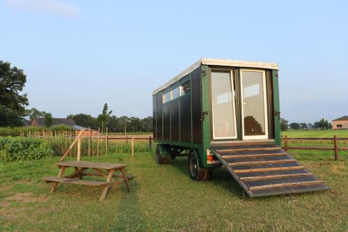 Slapen Tussen De Paarden — Essen