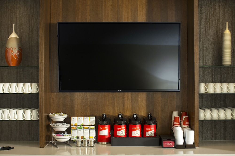 Hyatt Place Lubbock - photo 30