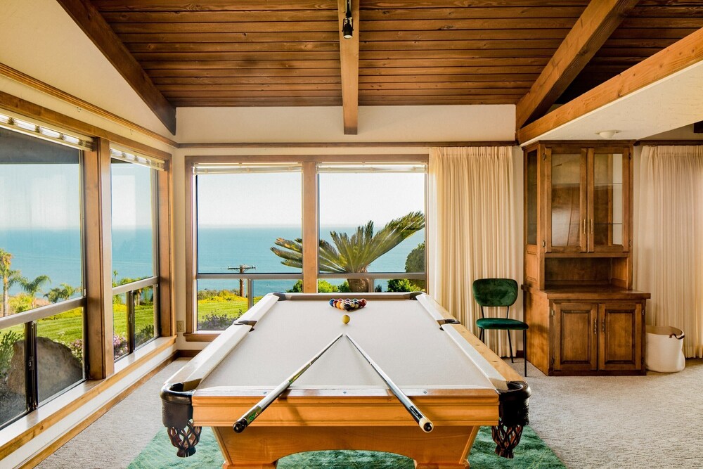Cliffridge by Avantstay Lush Malibu Hills Estate w Breathtaking Ocean Views - photo 20