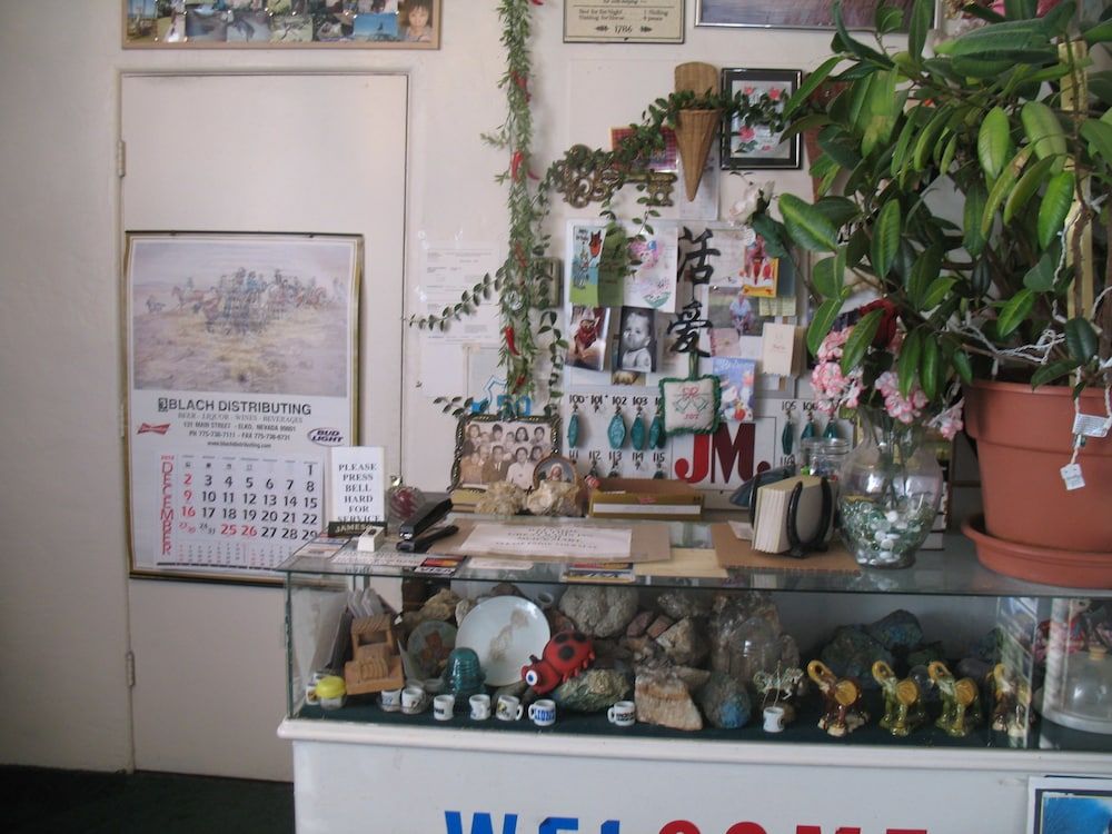 Great Basin Inn - photo 16