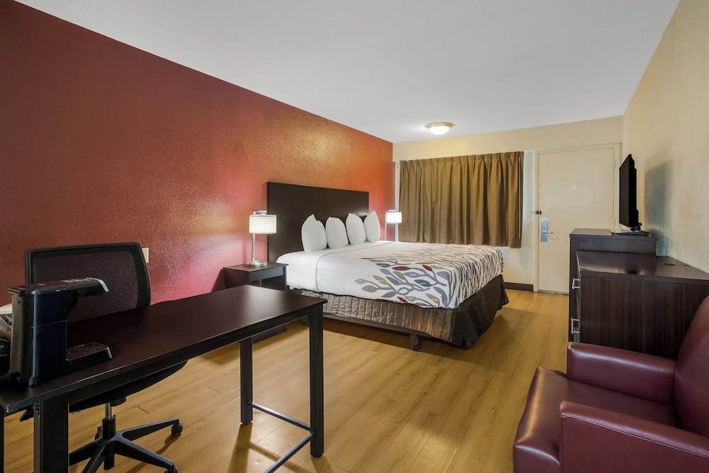 Red Roof Inn Atlanta South Morrow - photo 20