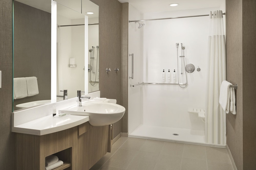 SpringHill Suites by Marriott Las Vegas Airport - photo 15