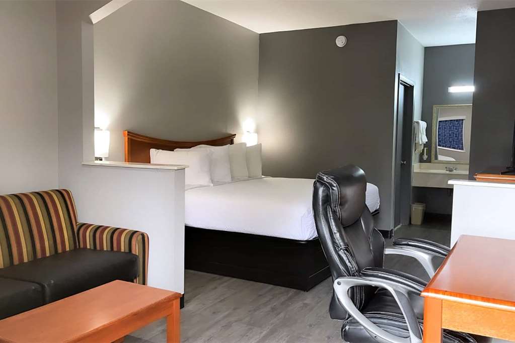 Days Inn by Wyndham North Little Rock Maumelle - photo 14