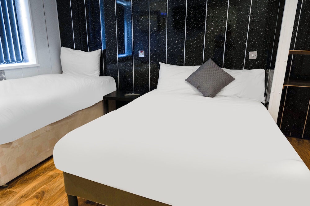 OYO Harlands Hotel in Blackpool, United Kingdom