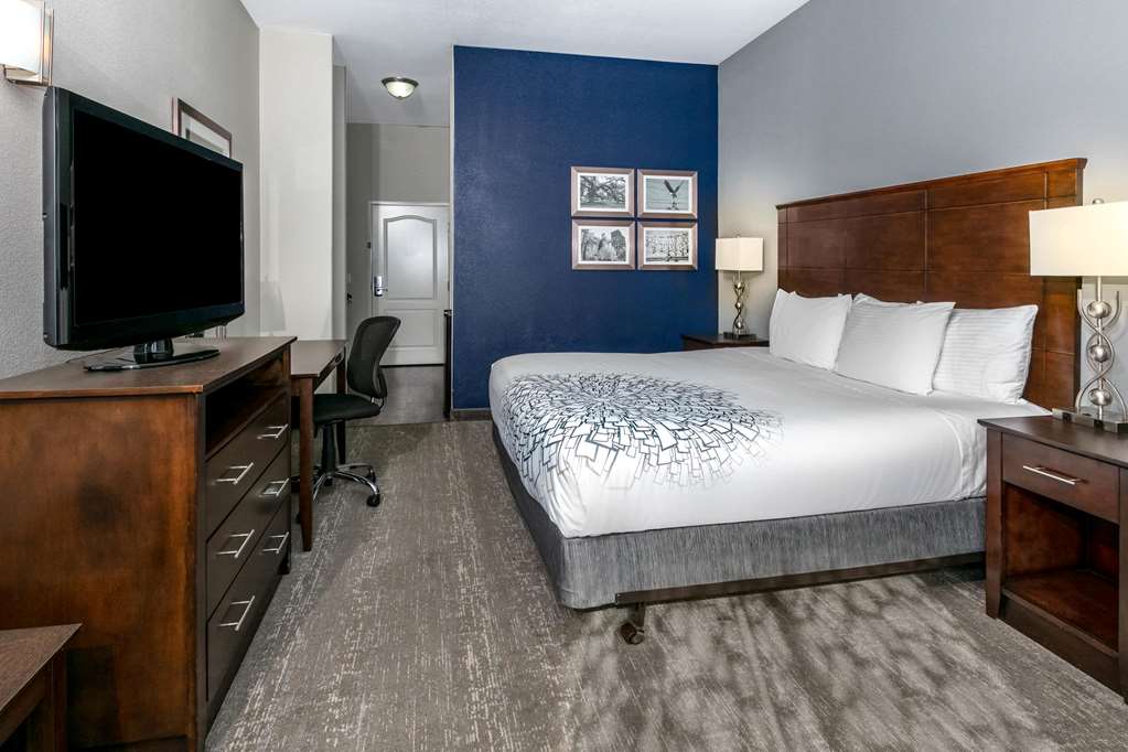 La Quinta Inn & Suites by Wyndham Horn Lake Southaven Area - photo 14