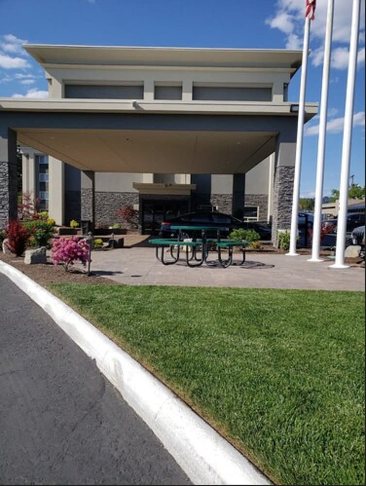 Hampton Inn Clackamas - photo 37