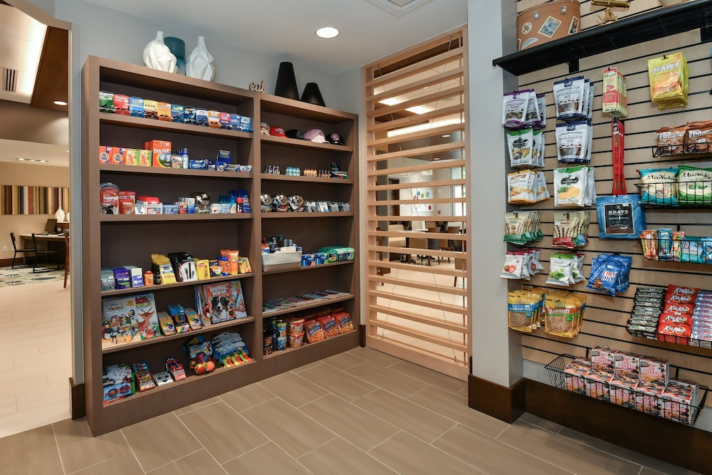 Holiday Inn Express & Suites Charlotte Ballantyne by IHG - photo 11