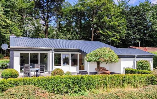 Holiday Home Gunderath With Fireplace I — 5-Star Luxury Hotel in Klotten, Germany