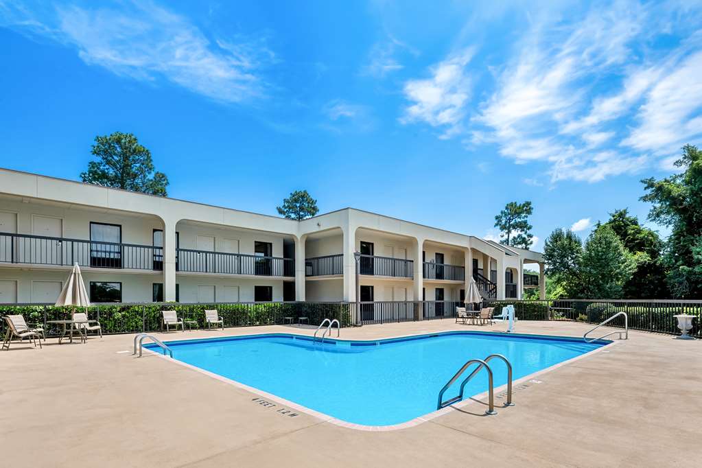 SureStay Plus Hotel by Best Western Southern Pines Pinehurst - photo 4