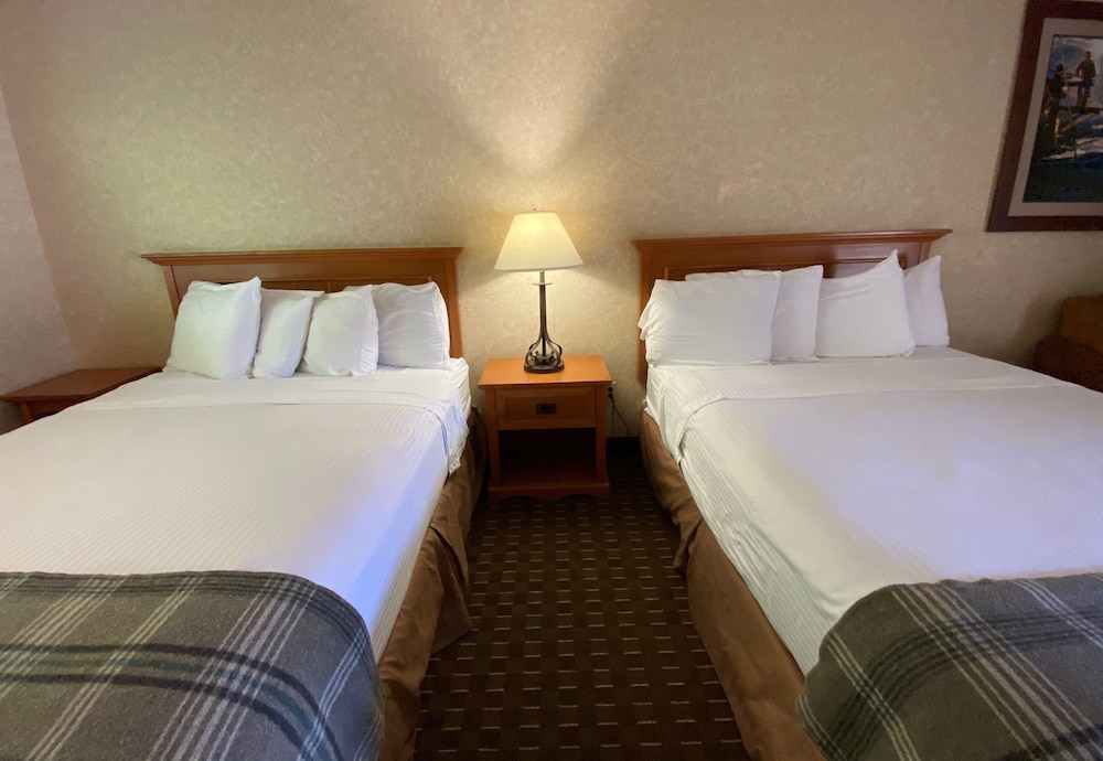 Cousins Country Inn - photo 7