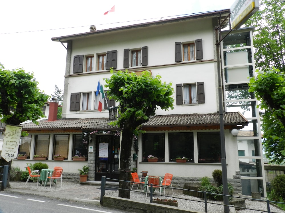 Hotel Villa Svizzera in Lizzano In Belvedere, Italy