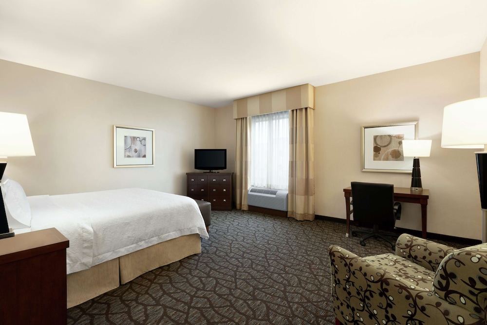Hampton Inn & Suites Houston Pasadena - photo 19