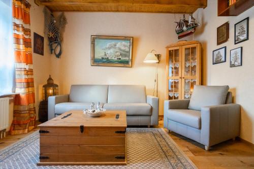 Godewind Haus Wattwurm — 4-Star Luxury Hotel in Busum, Germany