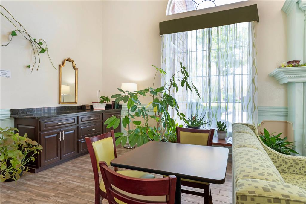 Quality Inn Andrews - photo 18