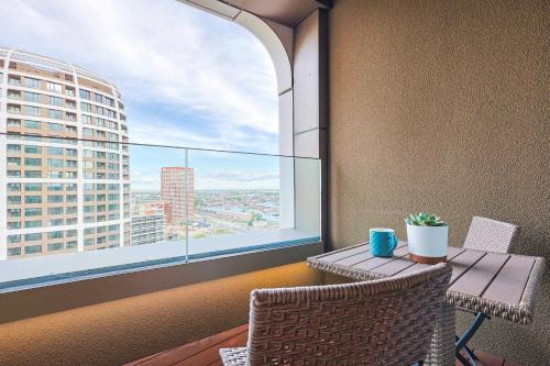 Sky Park Tower 2 luxury apartment with free parking — 4-Star Luxury Hotel in Bratislava, Slovakia