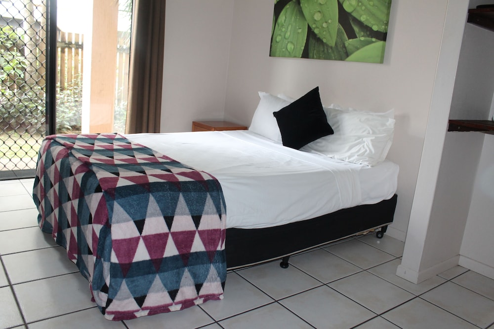 Bohemia Resort Cairns — Cairns North — photo 2