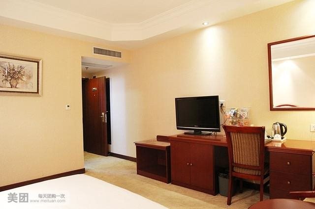 Binjiangge Hotel Wuhan — hotel in Wuhan