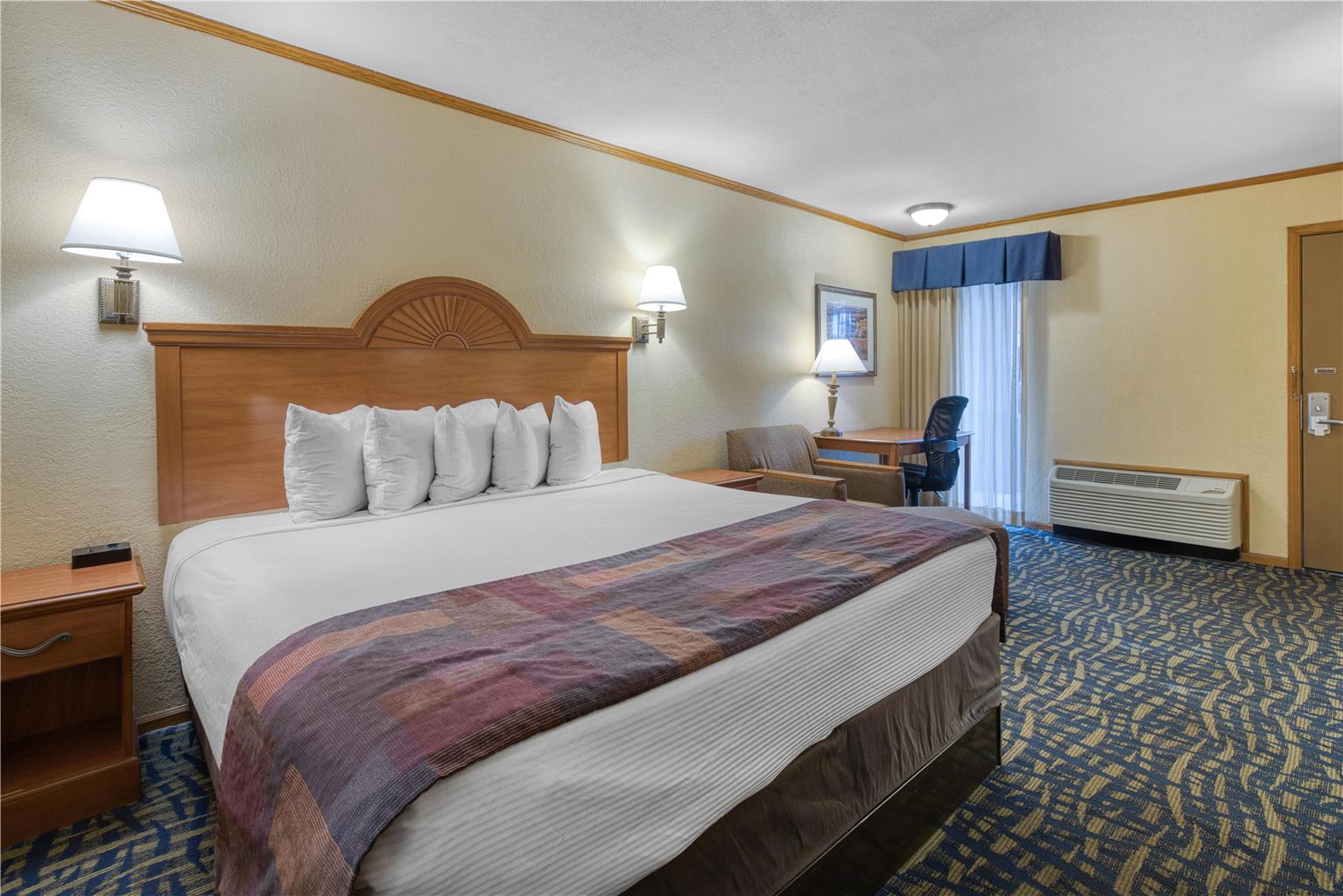 SureStay by Best Western Kansas City Country Inn North - photo 13