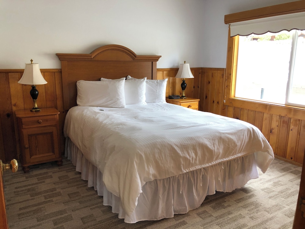 Bay Meadows Resort - photo 9