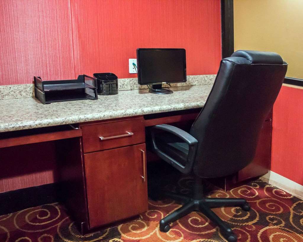 Comfort Inn & Suites Trussville I 59 exit 141 - photo 16